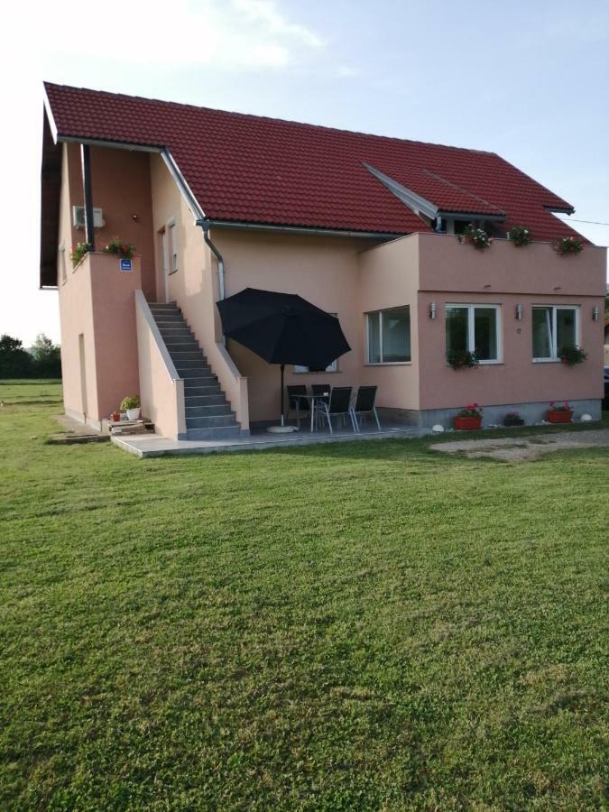 Apartman Vidovic Apartment Korenica Exterior photo